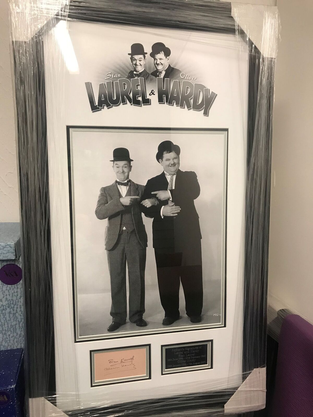 Laurel and Hardy signed card