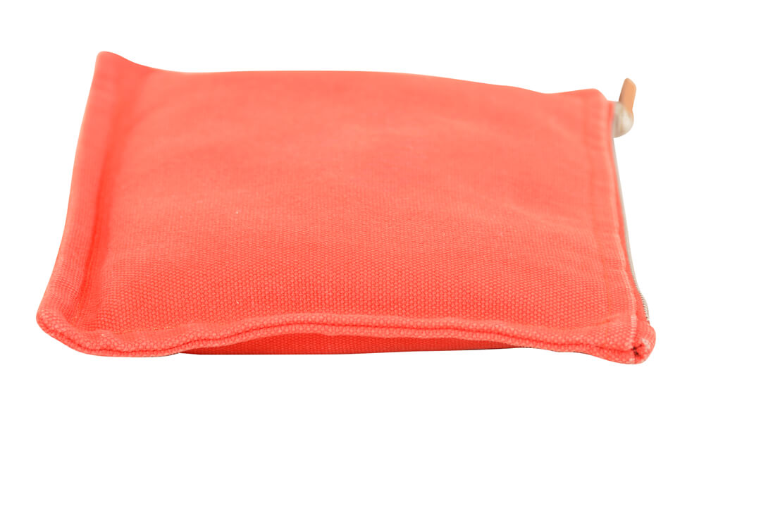 Hermes Yachting PM Hand Pouch, canvas coral coloured puch, W 220 x H 150 x D 8mm, Hermes Zip and - Image 3 of 9