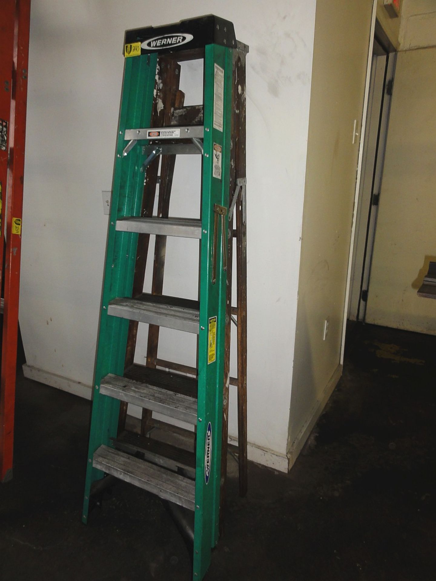 Step Ladder