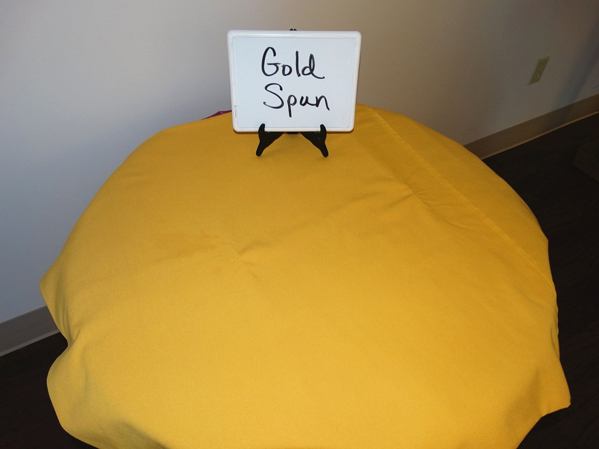 Napkin Gold Spun, Lot of 500 20"x20"