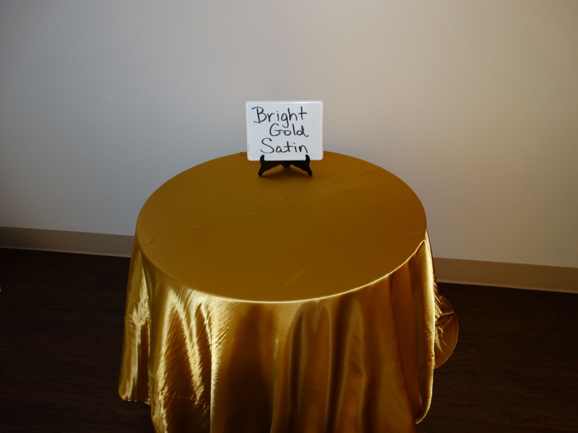 BRIGHT GOLD BRIDAL SATIN 120 R