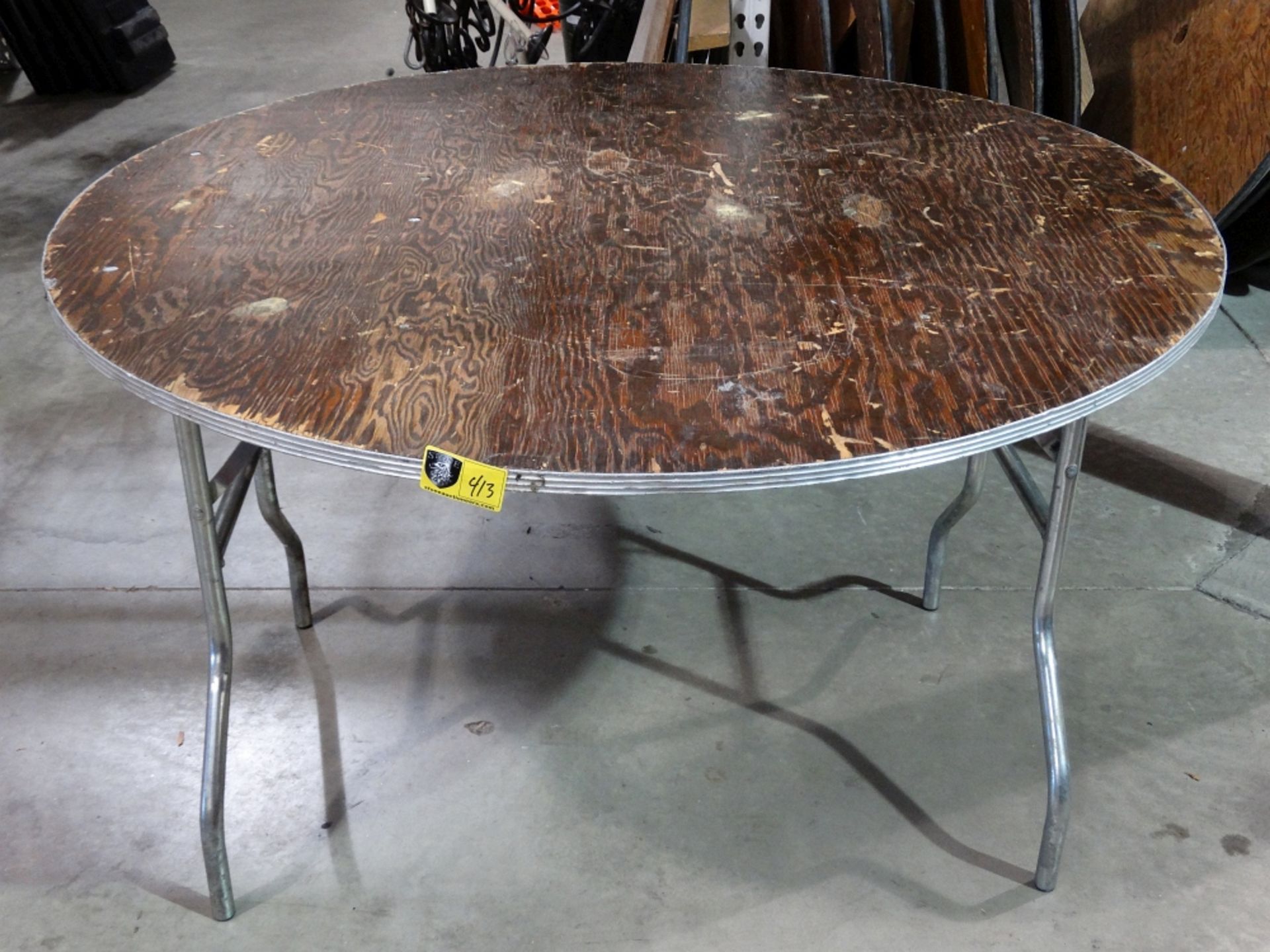 Table, 48" Round Plywood Top