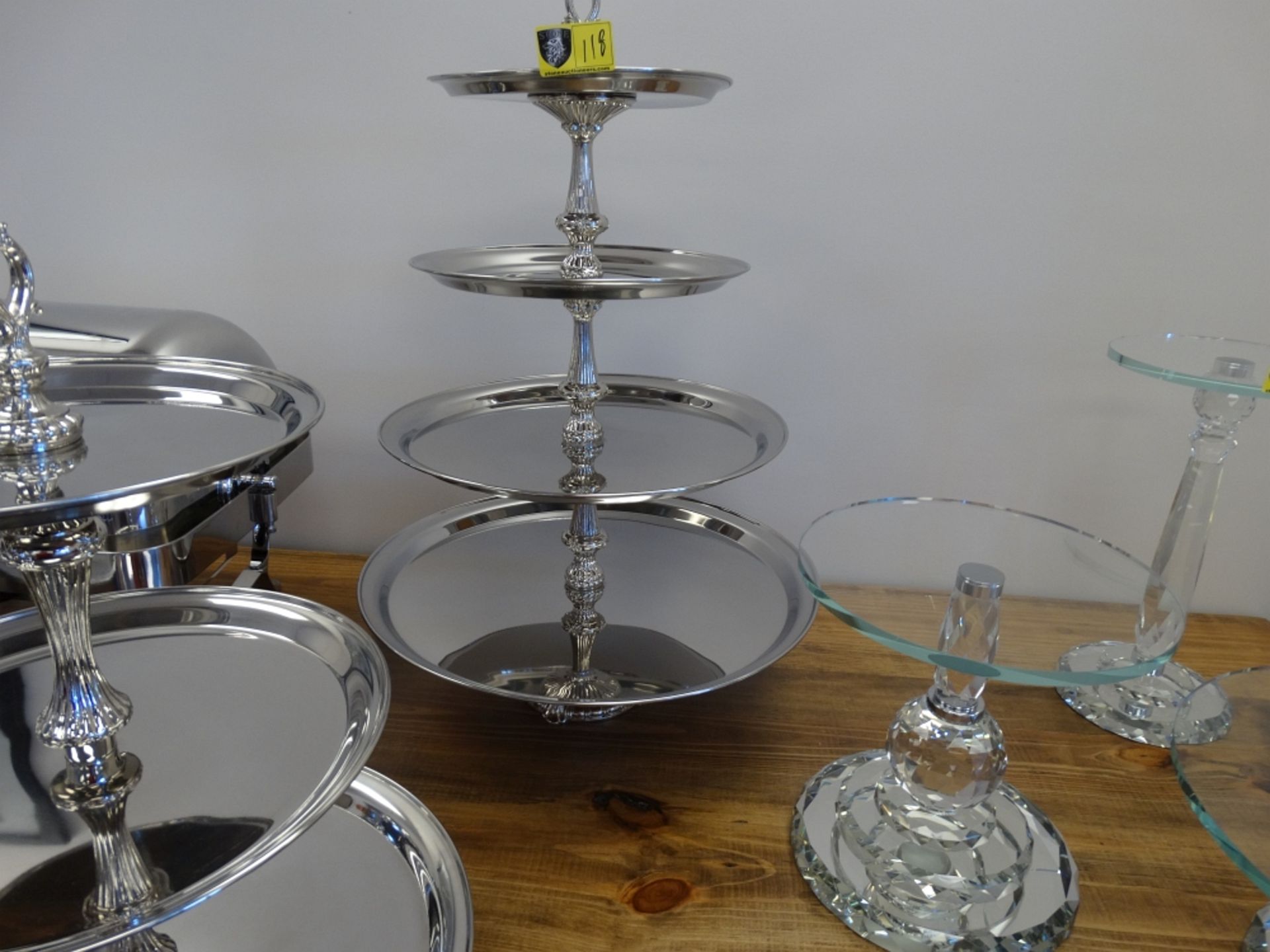 Tray, 4-Tier Stainless, 12"-14"-16"-20"