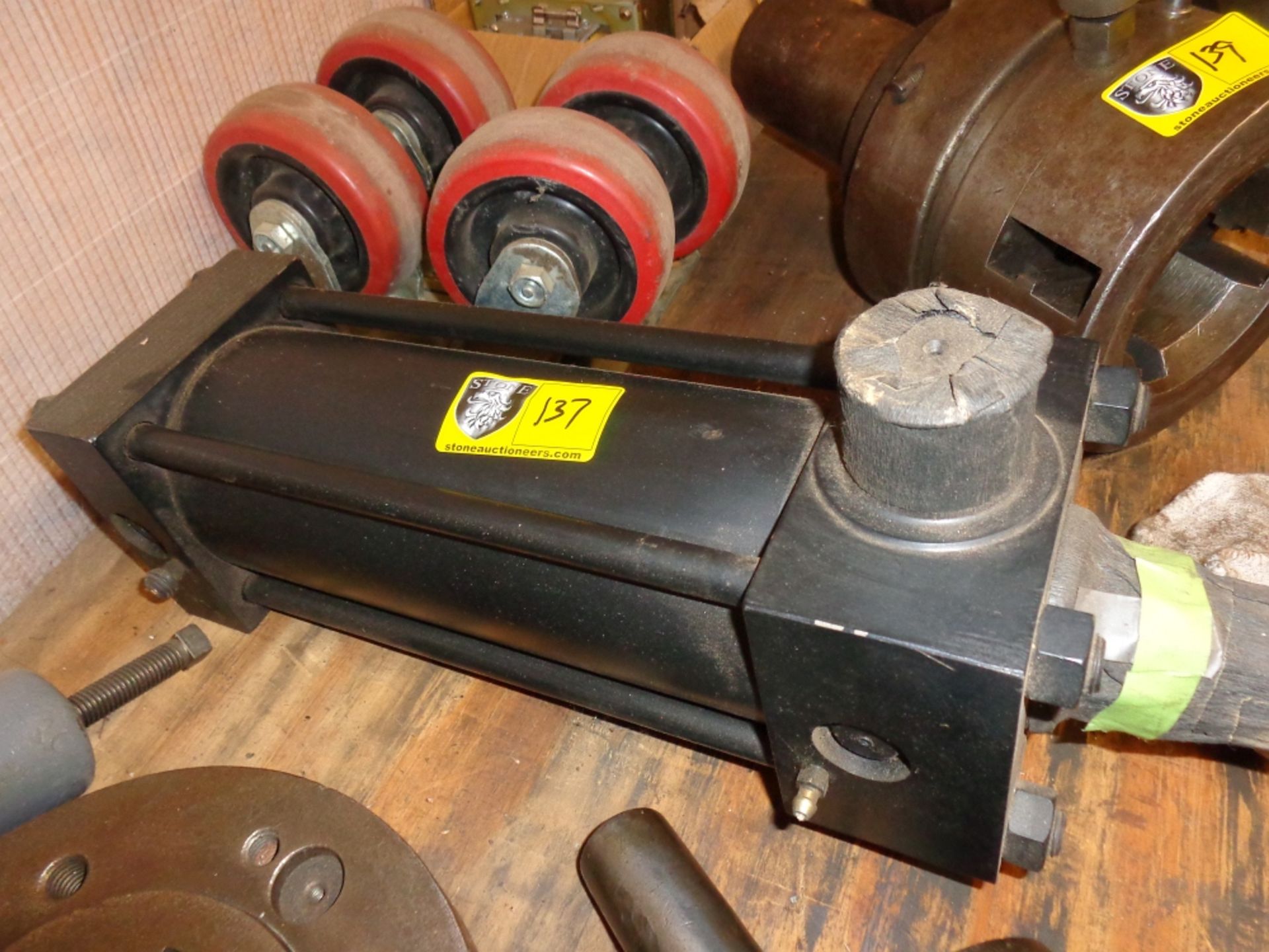 PARKER HYDRAULIC CYLINDER