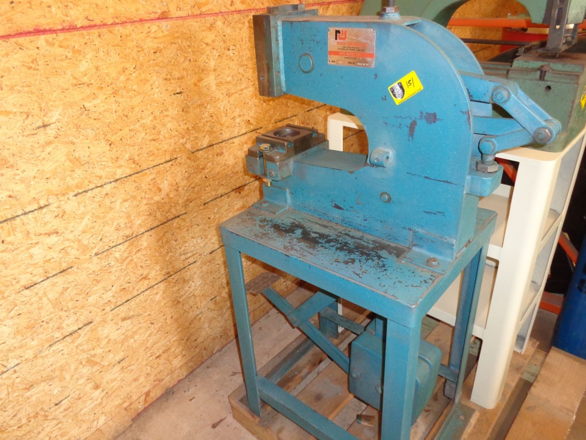 ROPER WHITNEY MDL 29 KICK PUNCH PRESS