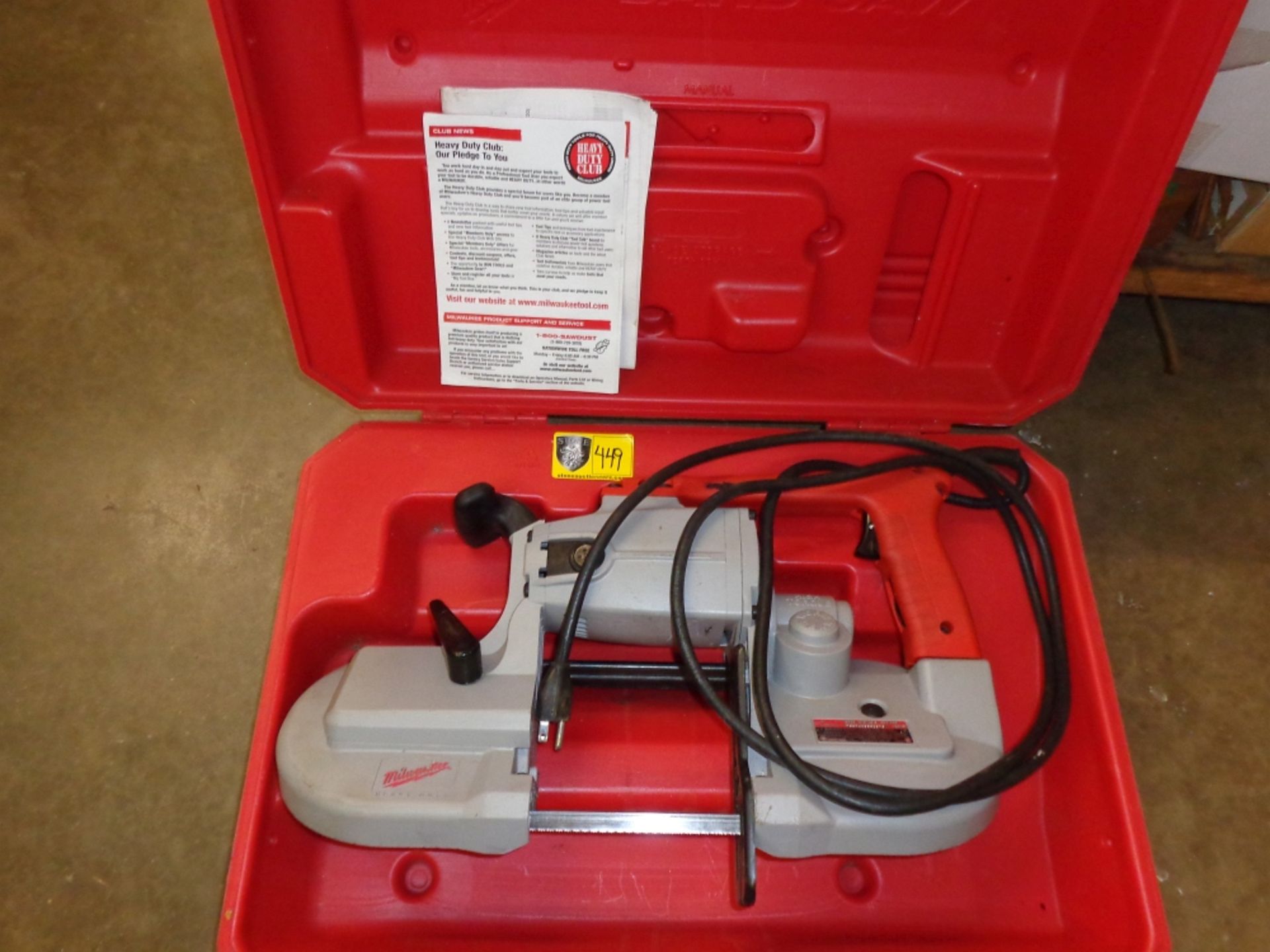 MILWAUKEE PORTABLE BAND SAW