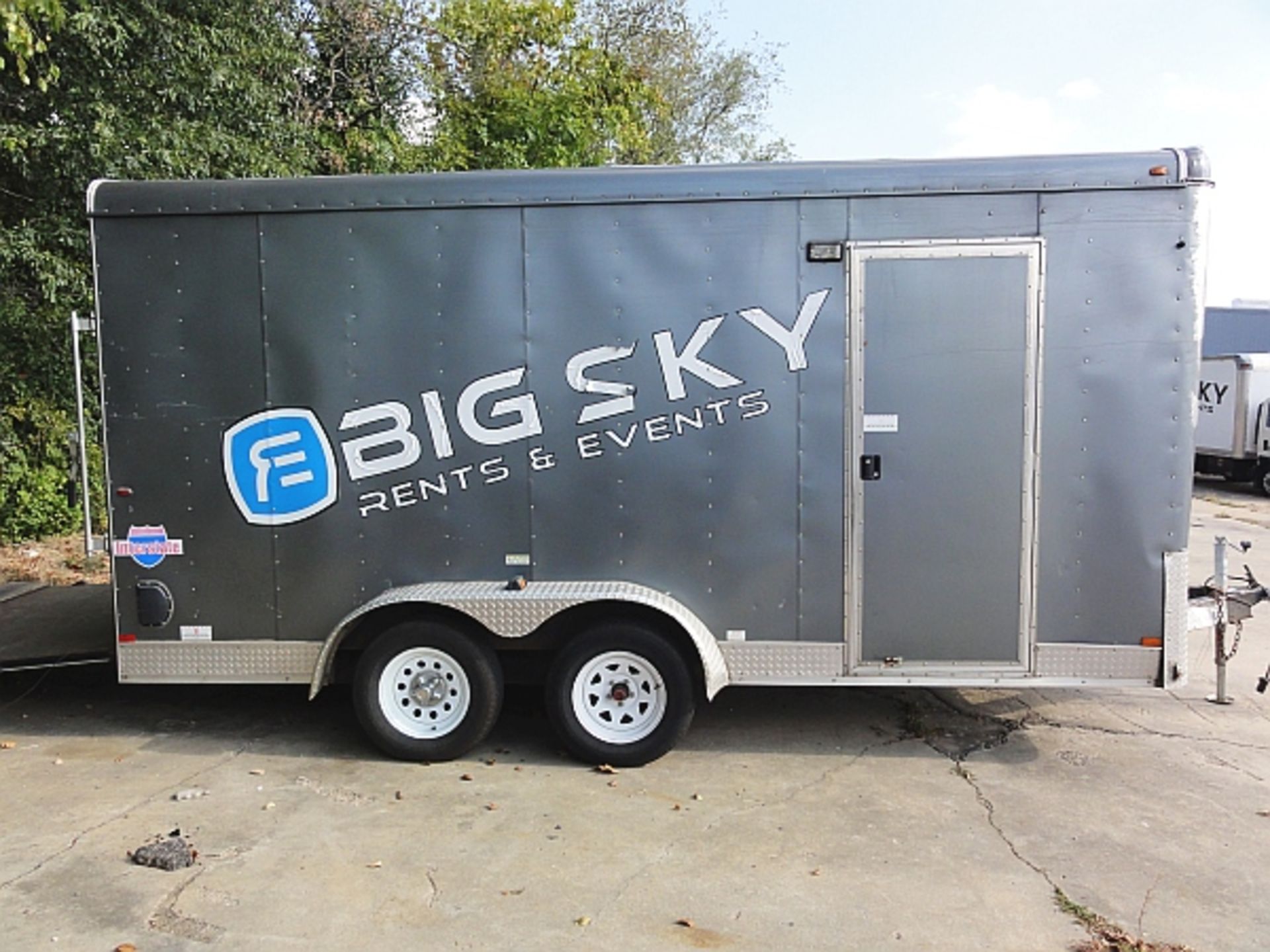 2011 INTERSTATE COVERED TRAILER, MDL TL, 18' X 7', VIN 4RACS1623BN077891 - Image 2 of 3