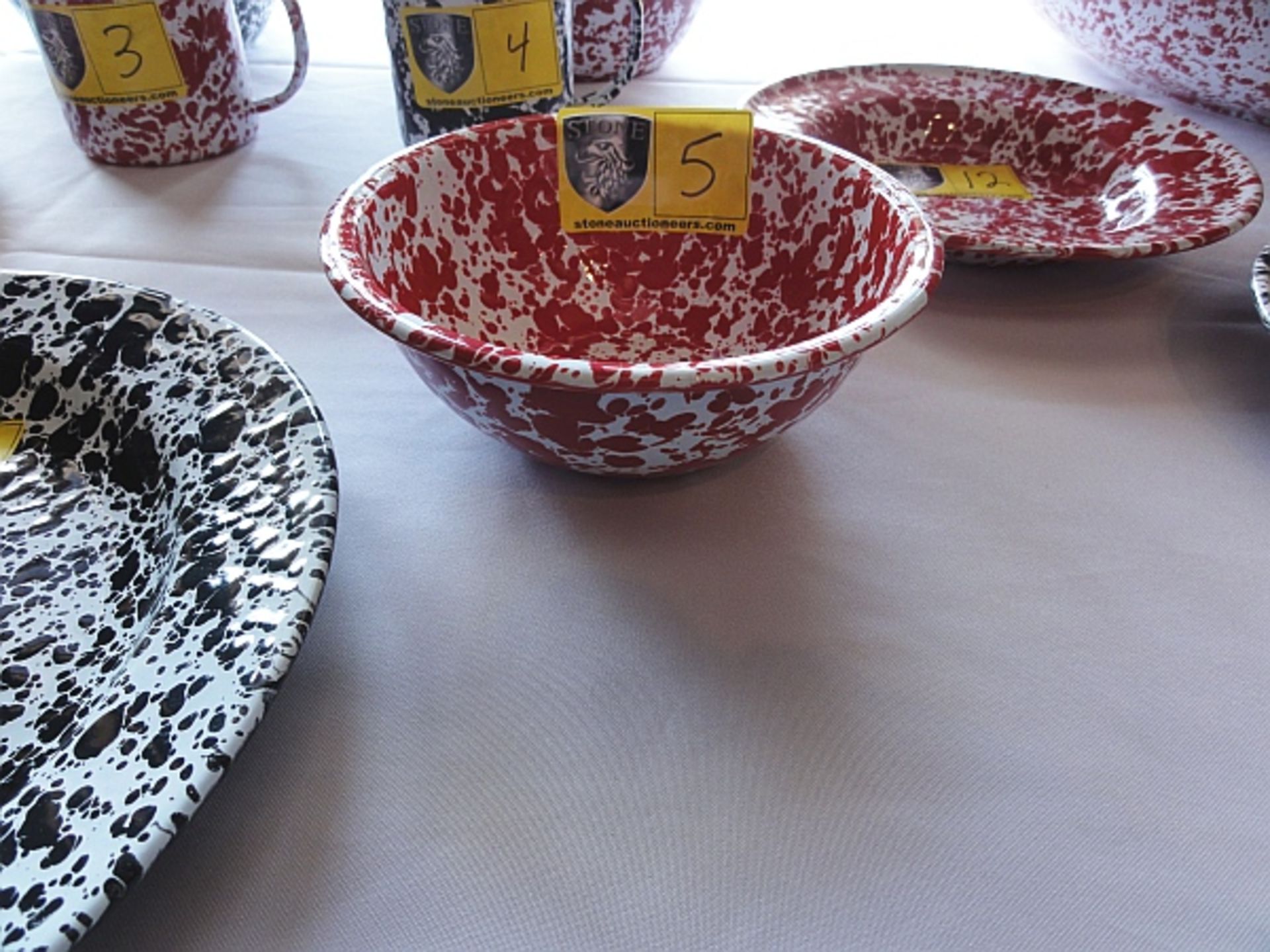 GRANITEWARE SMALL BOWLS, RED