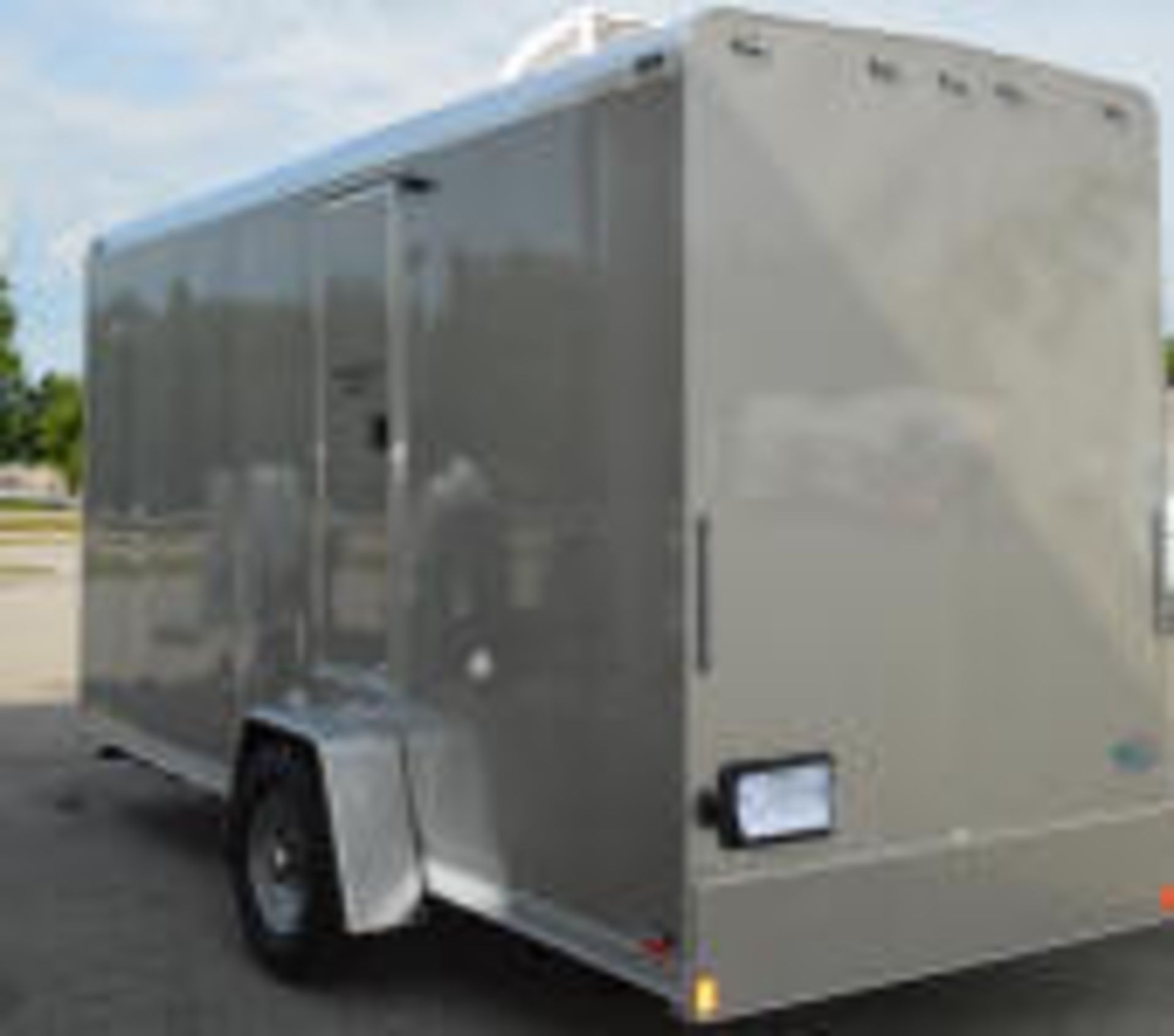 2016 COMFORTS OF HOME RESTROOM TRAILER, MDL 12', 3-STALL, VIN 4C9TN1214GM081705 - Image 4 of 7