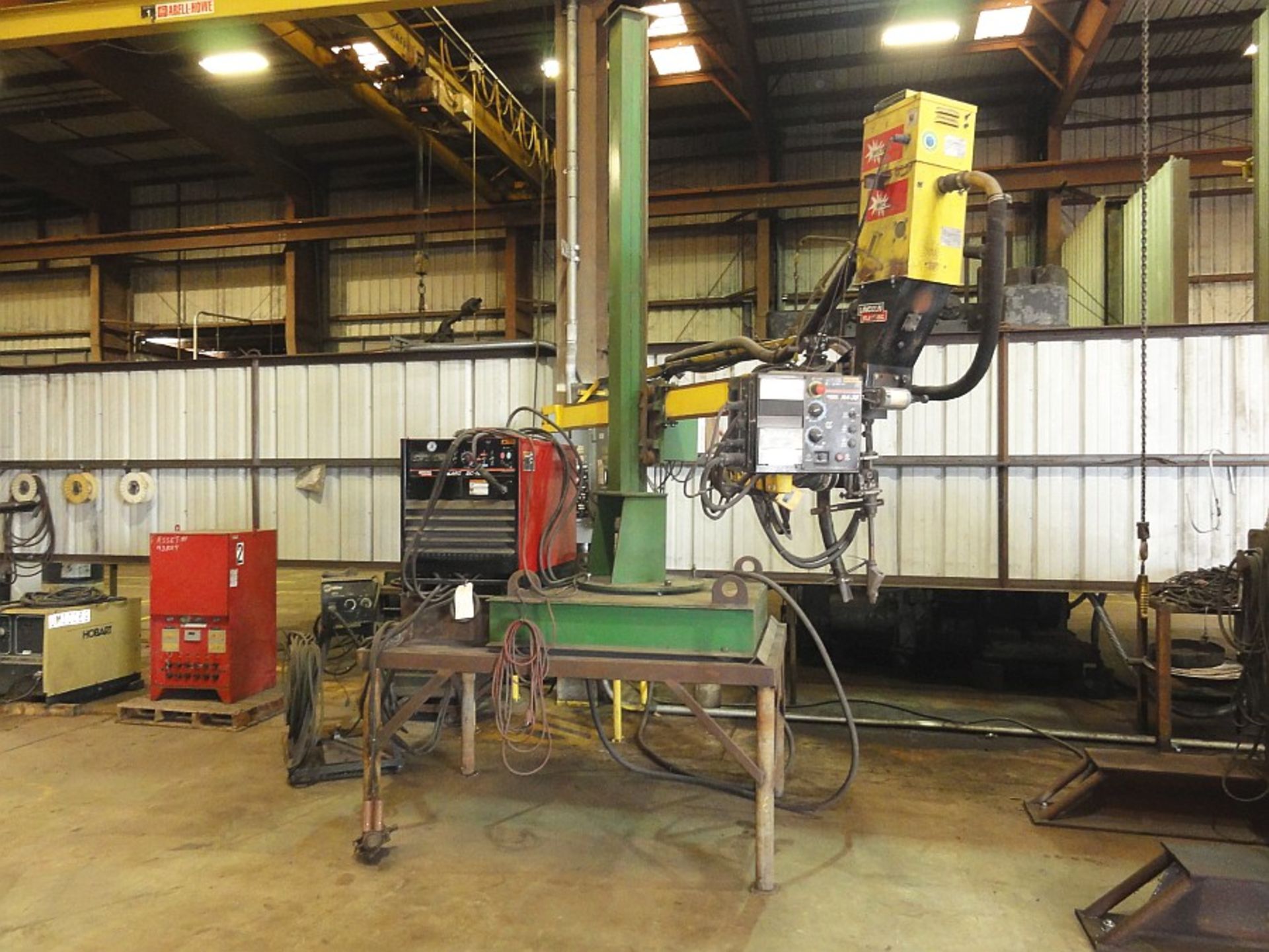 Pacemaker Welding Manipulator, 6' x 8', w/ Lincoln Idealarc Power Source, SN U1070513914 & Lincoln