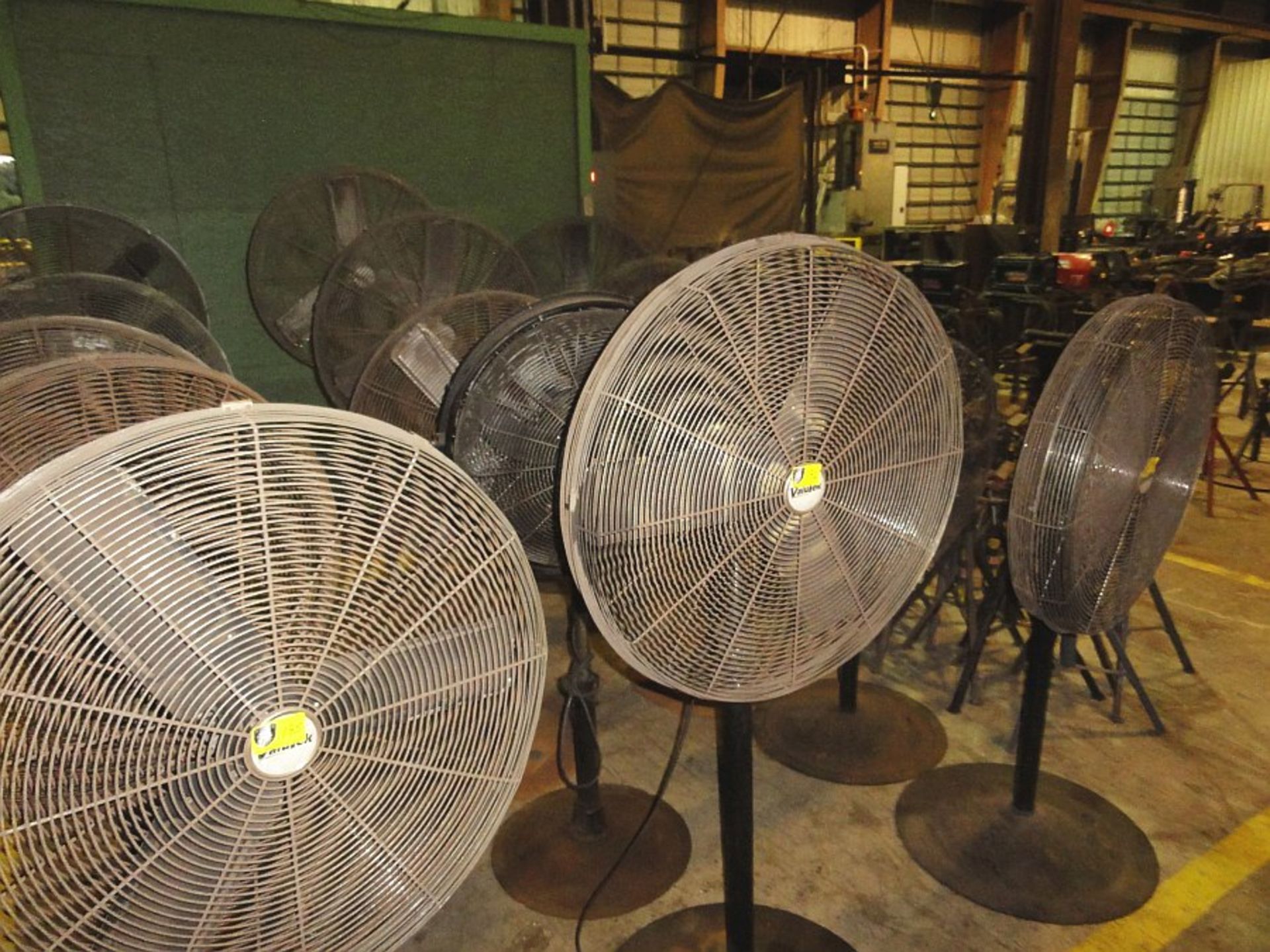 30" Pedistal Fans