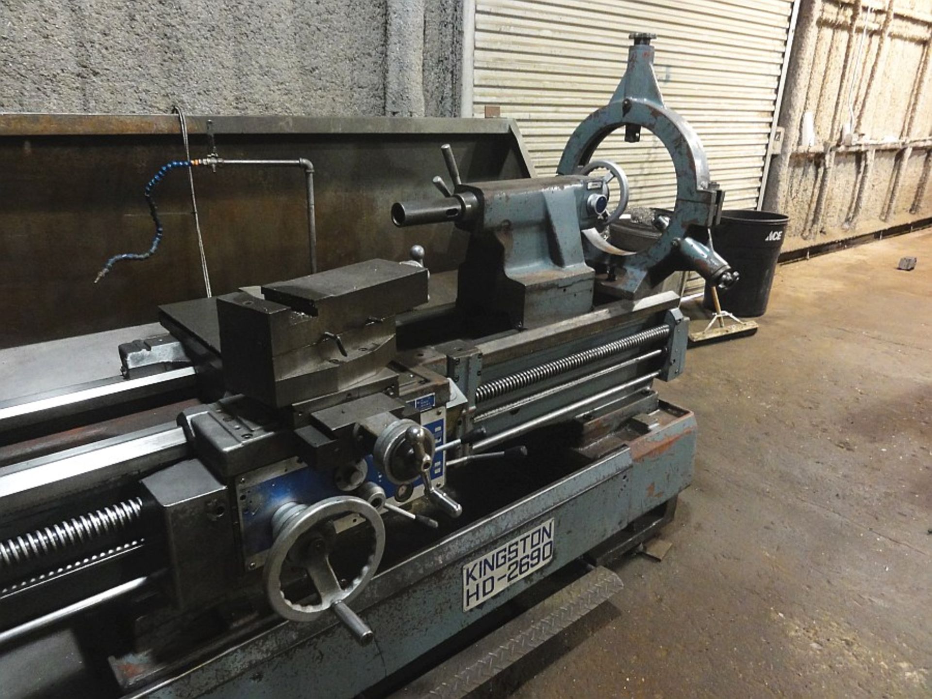 Kingston HD2690 Gap Bed Engine Lathe, 26" Swing x 90" Center, 3" Spindle Hole, 18" 3-jaw Chuck, 13 - - Image 3 of 4