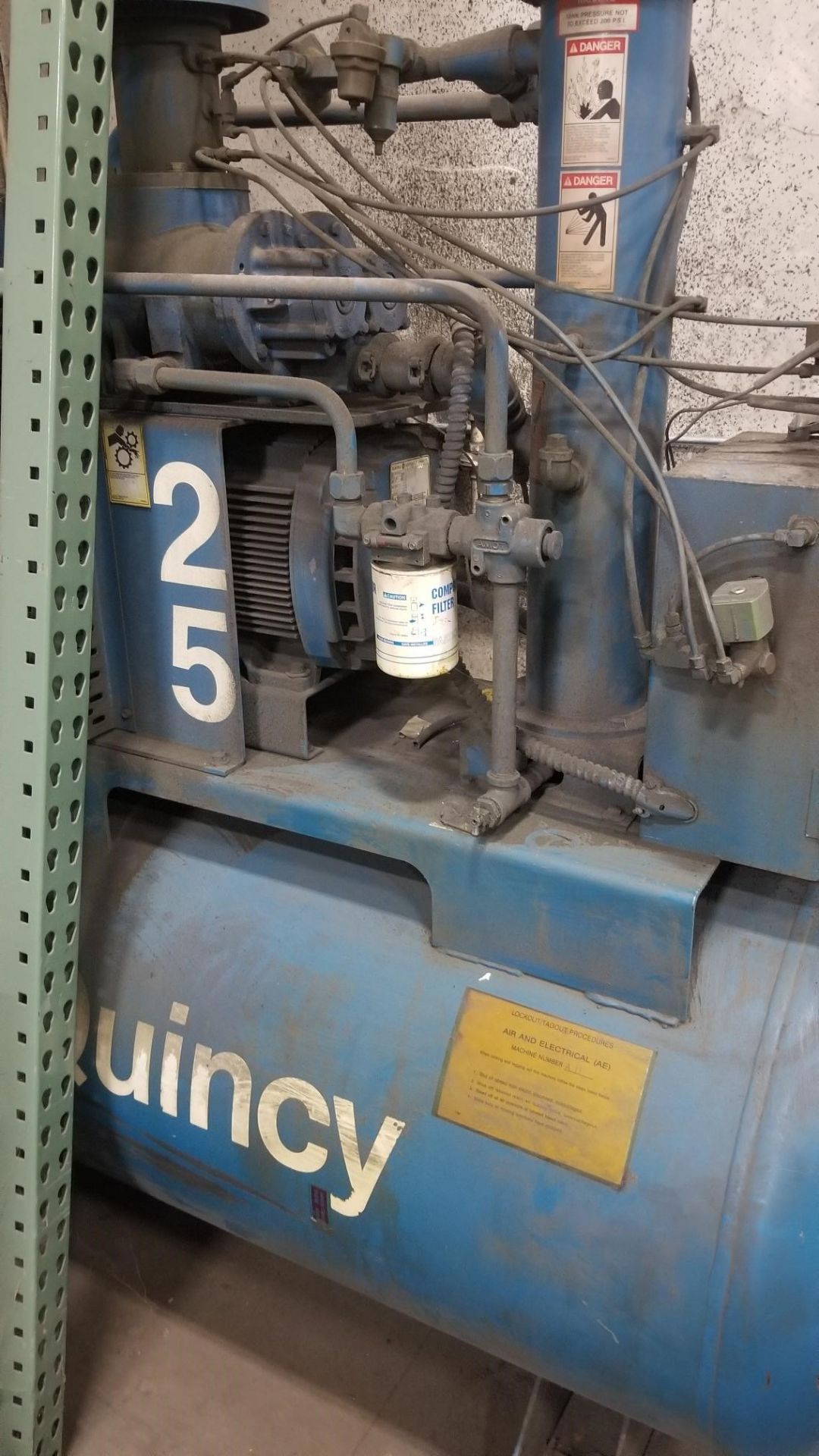 Quincy Model QST-25 Rotary Screw Air Compressor, 25 Horse Power, Approx. Hours 19,540