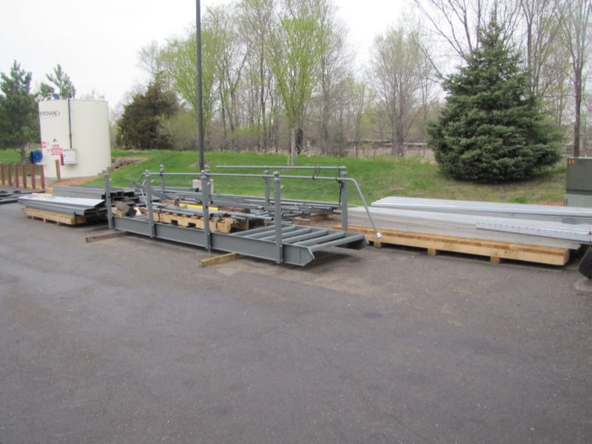 Wildeck Mezzanine, Approx. 60’ X 23’ X 10’ H, Load Rating 150 P.S. F., Location - Image 8 of 8