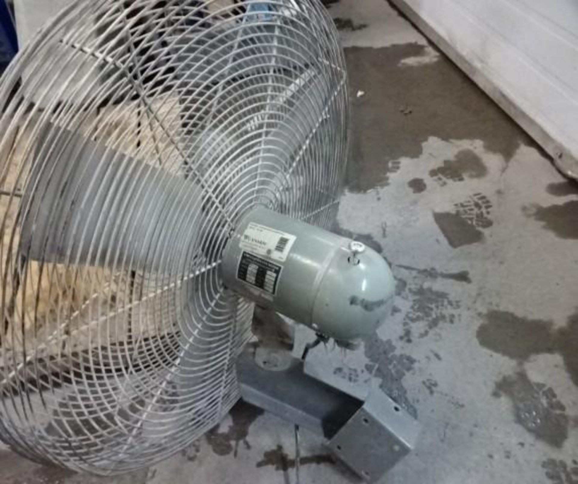 Industrial fan - Ventilateur industriel - Image 3 of 4