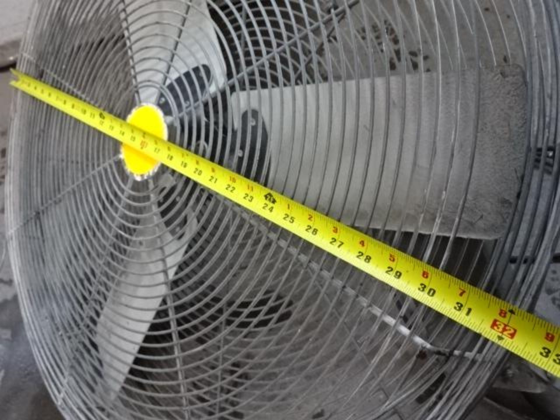 Industrial fan - Ventilateur industriel - Image 2 of 4