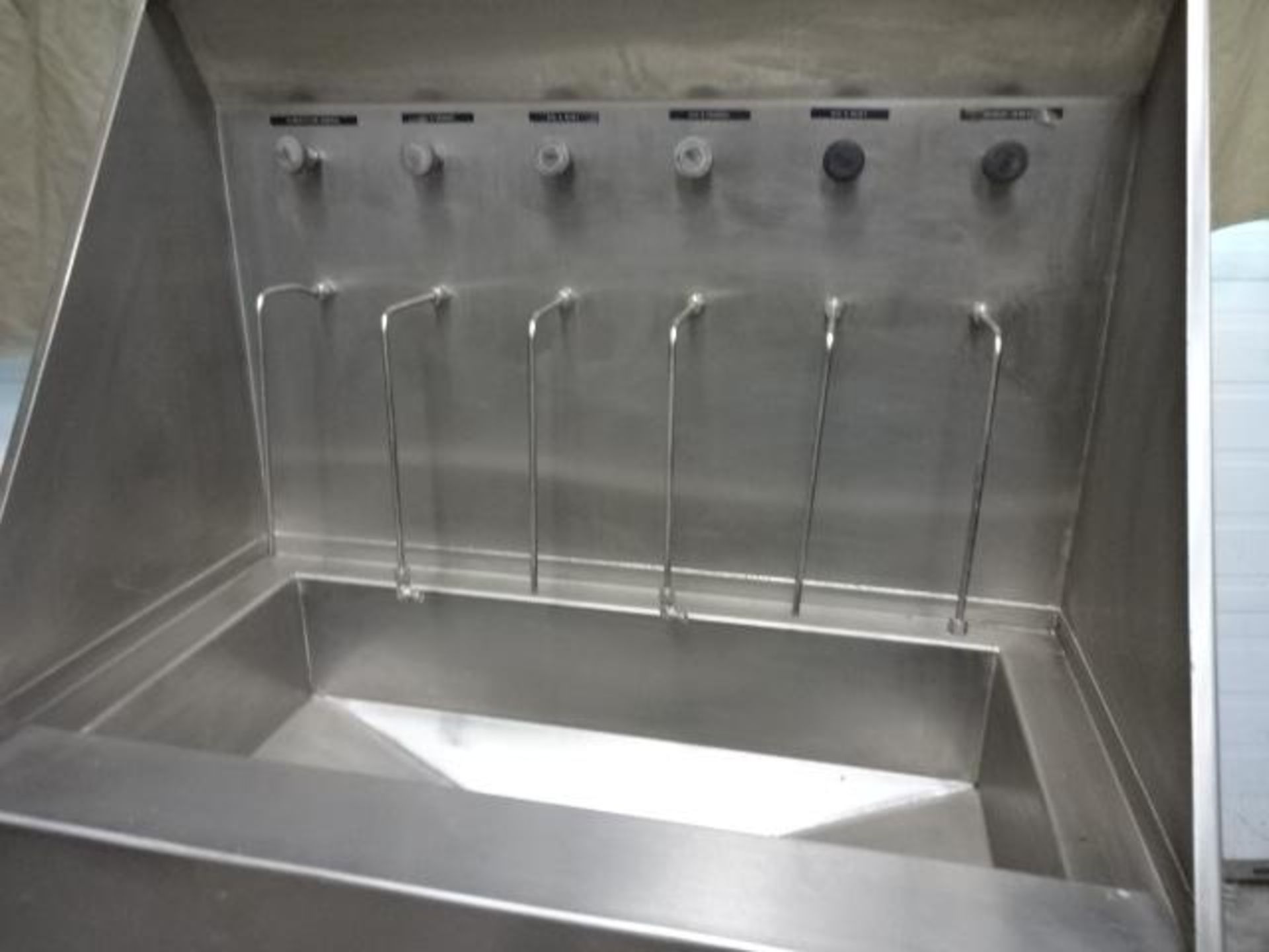 Washbasin / stainless shower - Lavabo/douche stainless - Image 2 of 4