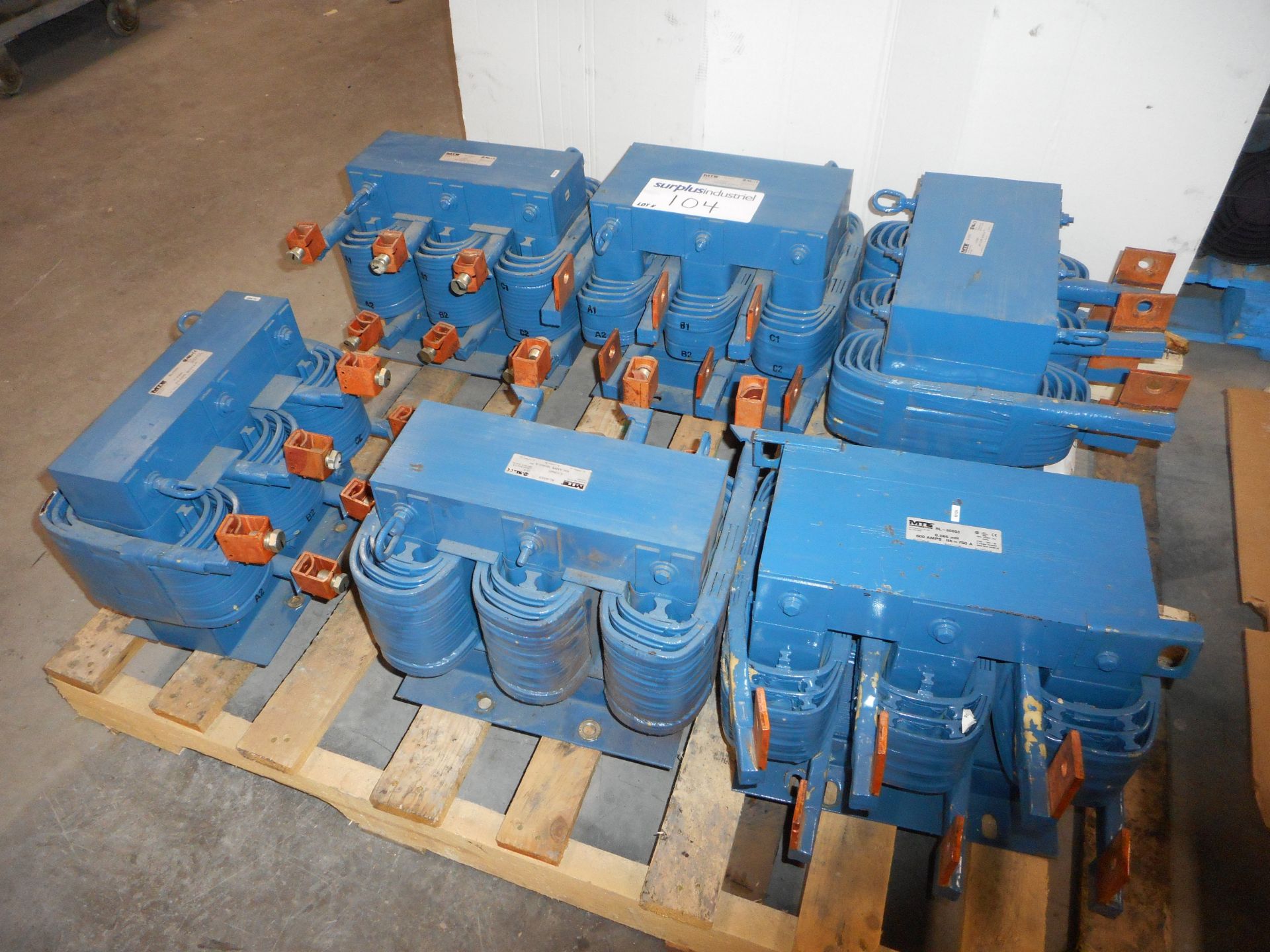 Lot of MTE 3-PHASE REACTOR 250A. 400A. 600A.