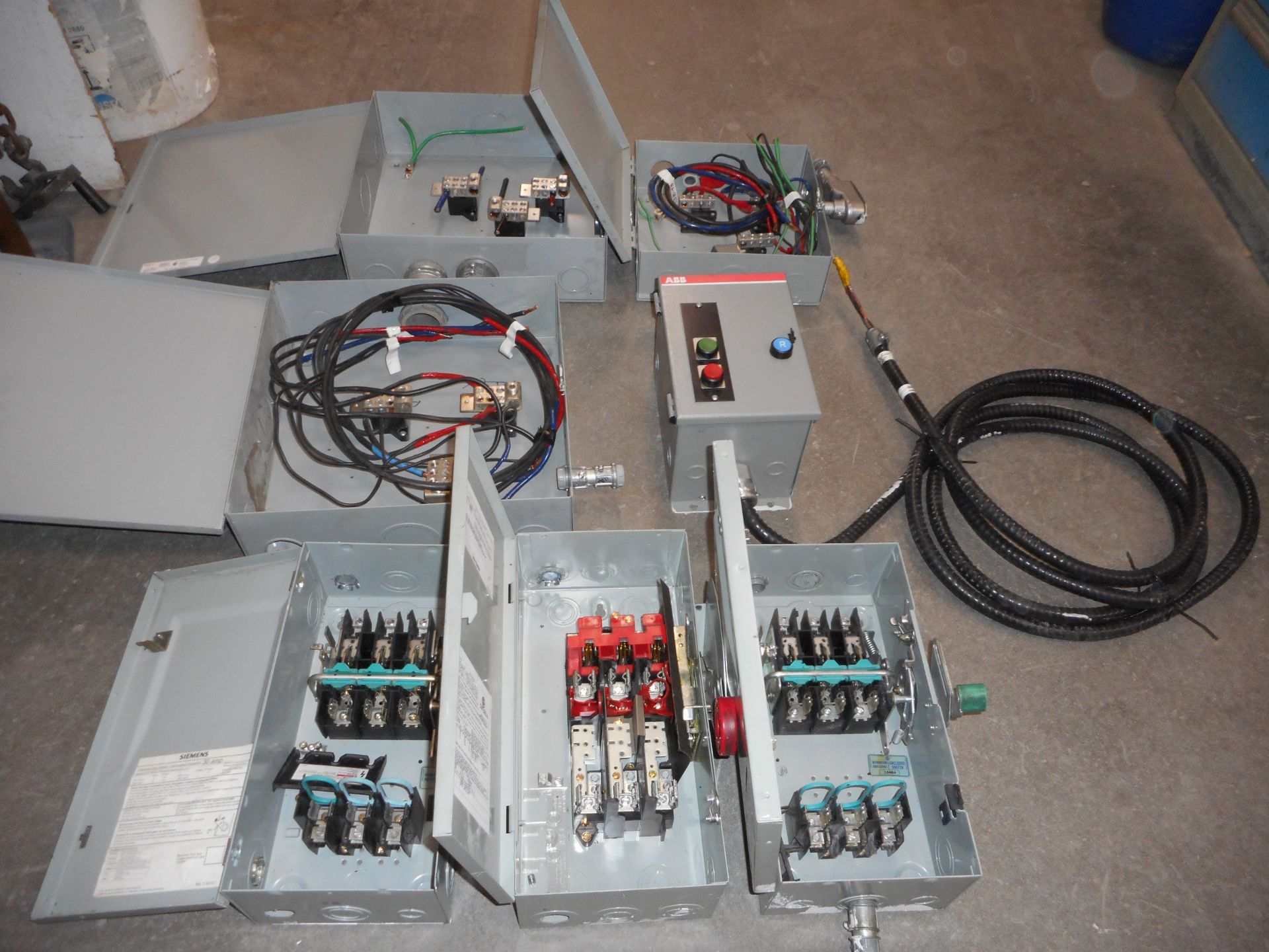 Lot of Electric Panel - Image 3 of 5