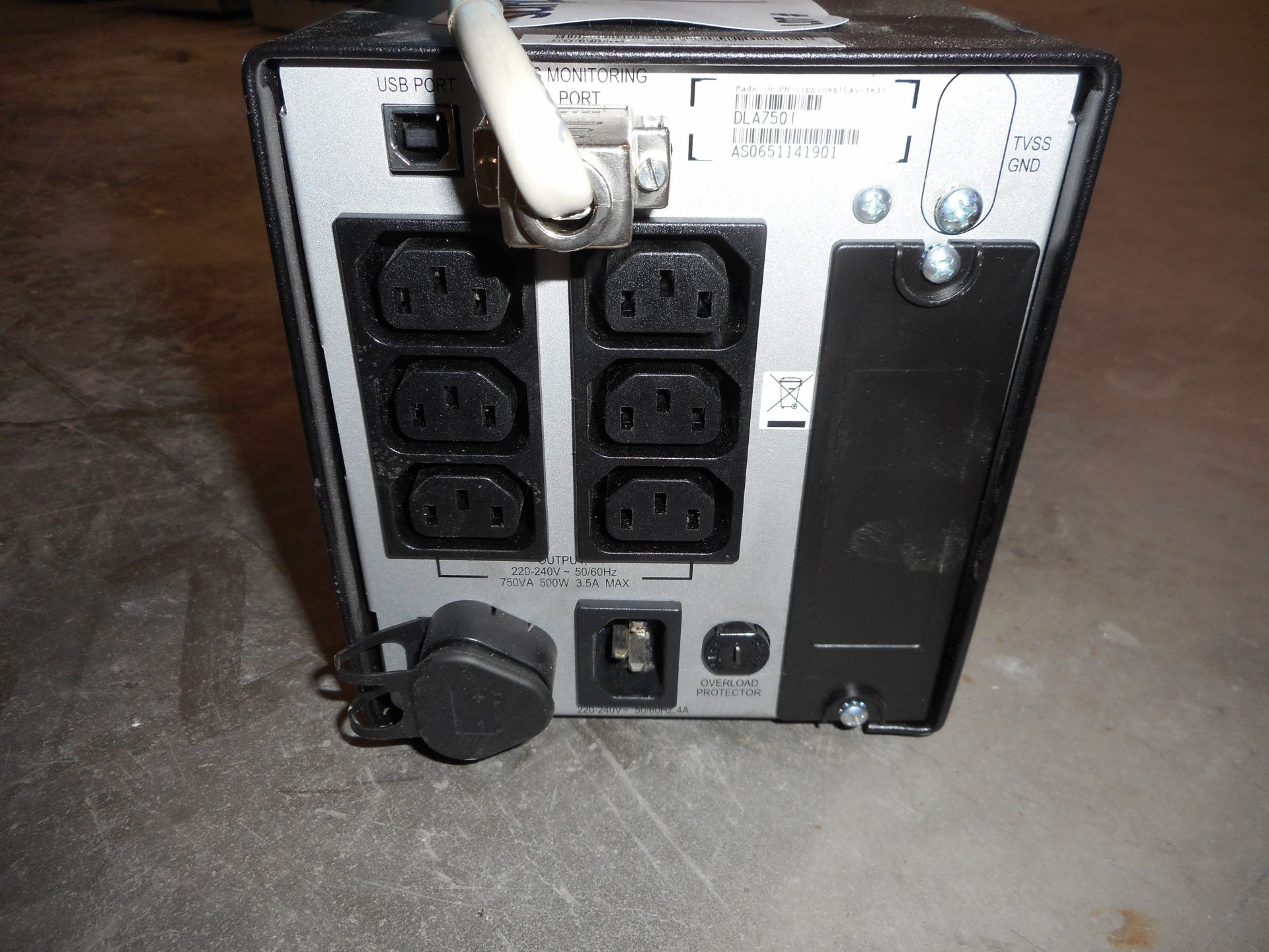 APC Smart-UPS 750VA - Image 3 of 6