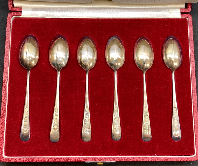 Boxed set of original 1953 coronation year spoons sold by george tarratt ltd - Image 3 of 4