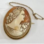 9ct gold mounted cameo brooch measures approx4.7cm by 3.7cm weight 11.7g