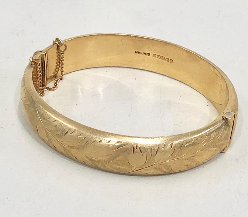 9ct Gold bangle hallmarked 9.375 weight 33.4g