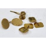 Selection of 9ct gold cufflinks and pin weight 9.1g