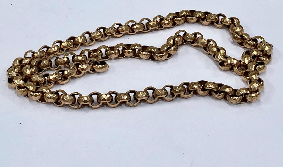 Hallmarked 9ct gold chain marked 9ct on smallbutton measures approx 47cm long weight 16g - Image 2 of 3