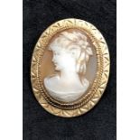 18ct gold mounted cameo pendant brooch weight of brooch 12.9.g mount hallmarked k18 on pin measures