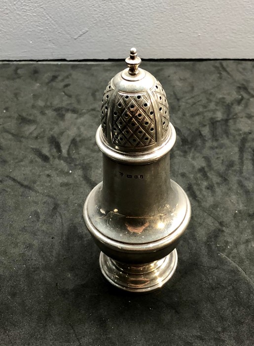 Silver sugar caster London silver hallmarks measures approx 15.5cm tall - Image 6 of 9