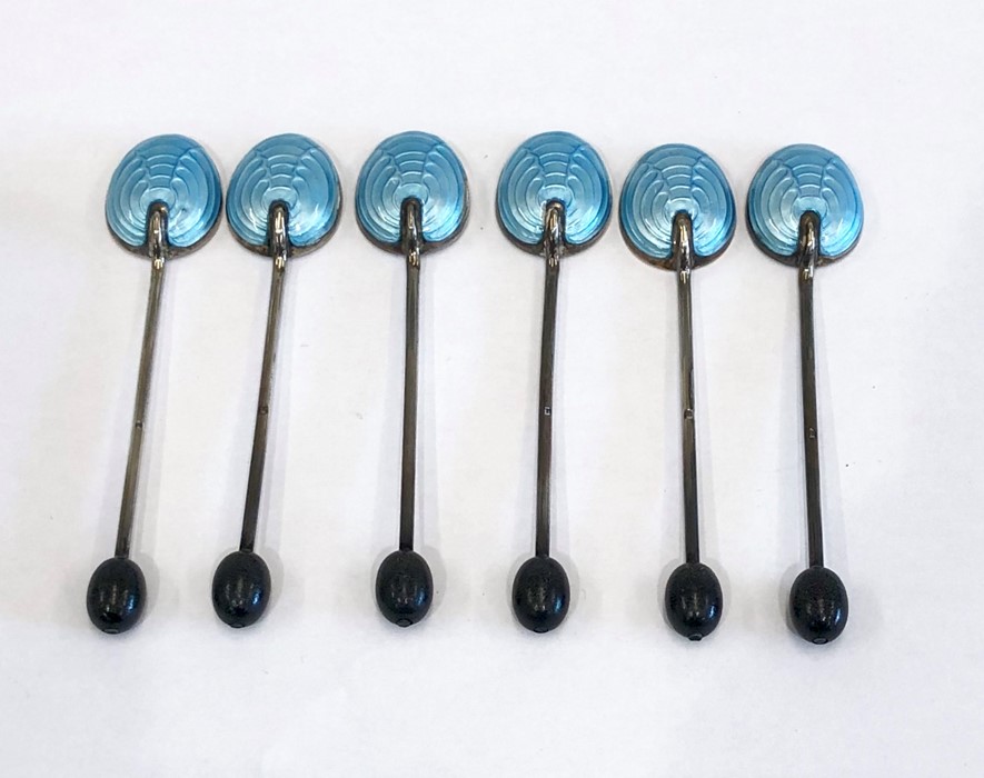 Set of 6 silver and enamel coffee bean spoons in good condition