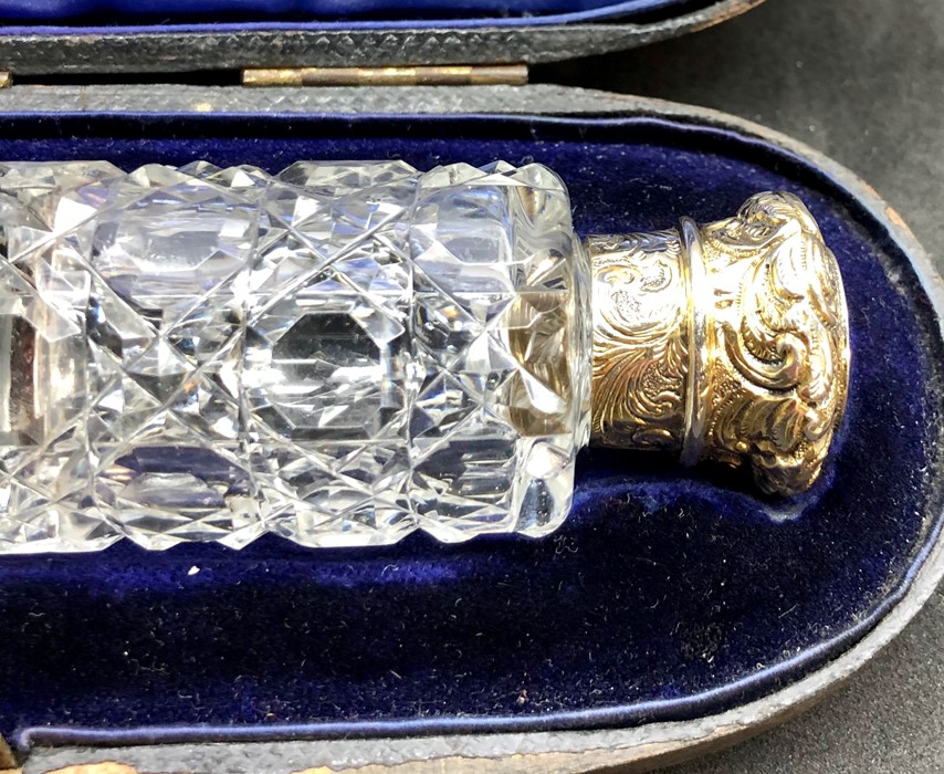 Fine Victorian silver double ended scent bottle in original box all in great original condition bott - Image 4 of 6