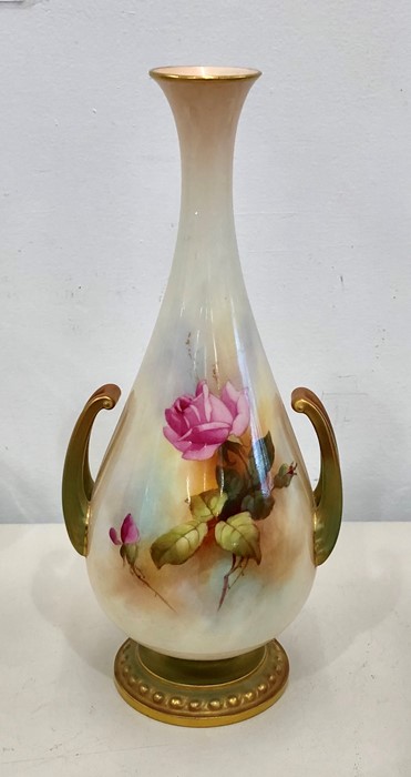Royal Worcester Vase floral painted and Signed Henry Martin measures approx 29cm tall in good condit - Image 4 of 5