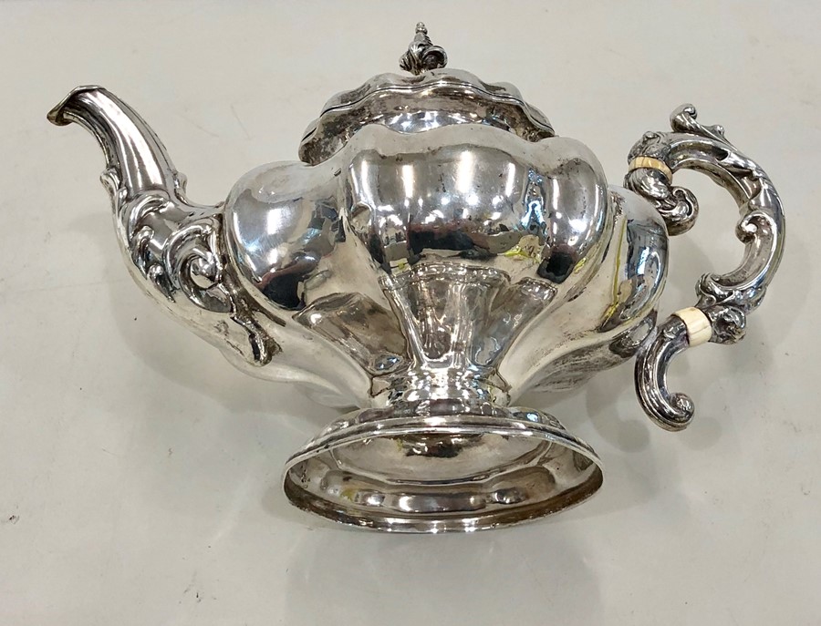 Fine antique continental silver teapot weight 437g - Image 5 of 8