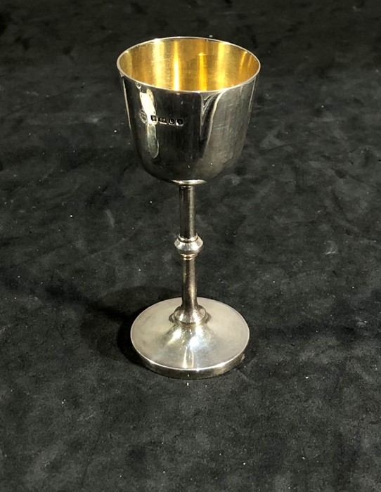 Victorian communion travel chalice Sheffield silver hallmarks measures approx 8.8cm tall