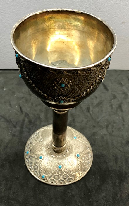 large jewish silver goblet /chalice decorative pattern set wit turquoise stones measures approx 19cm - Image 3 of 5