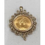 1980 Sovereign Mounted as pendant total weight 12.5g