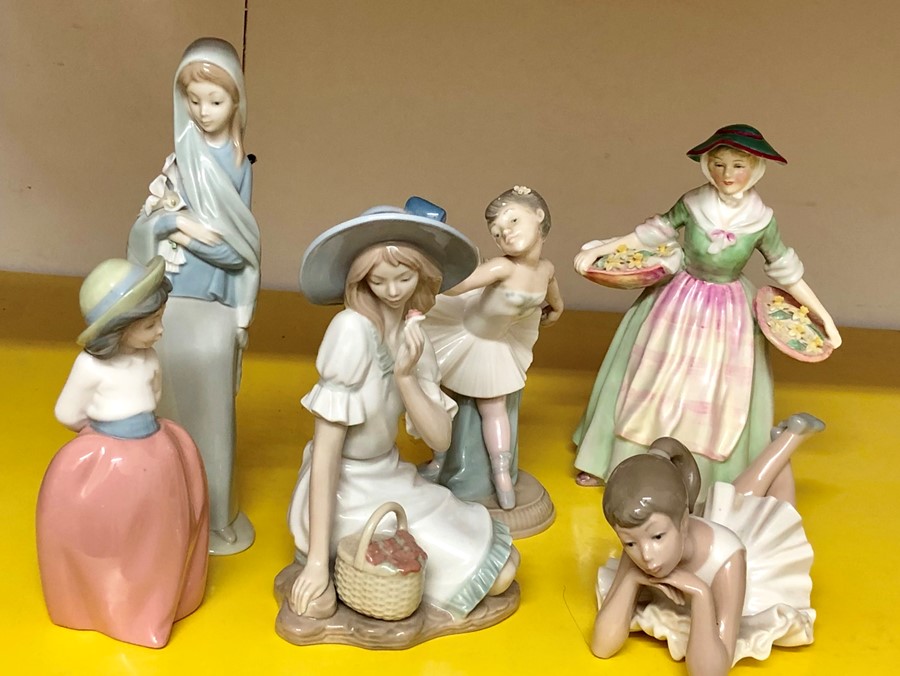 collection of china figures includes royal doulton figure daffy down dilly , 1 lladro figure and 4 - Image 3 of 3