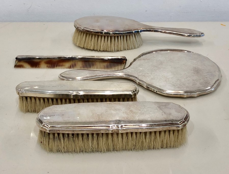 Continental 5 peice silver brush set 1st grade dutch silver hallmarks - Image 2 of 2