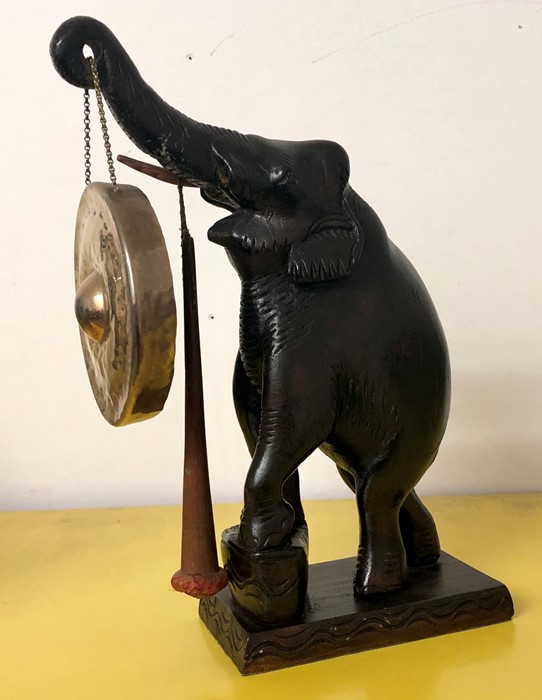 Vintage carved wooden elephant table gong missing one tusk measures approx 42cm tall - Image 3 of 3
