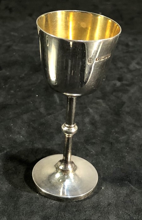 Victorian communion travel chalice Sheffield silver hallmarks measures approx 8.8cm tall - Image 2 of 4