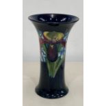 Signed Moorcroft vase lmeasures approx 20cm ttall
