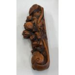 Chinese wood carving measures apptox 25cm long