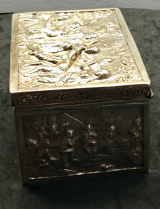 Ornate embossed Dutch silver box all silver with dutch silver hallmarks measures approx 15cm by - Image 4 of 9