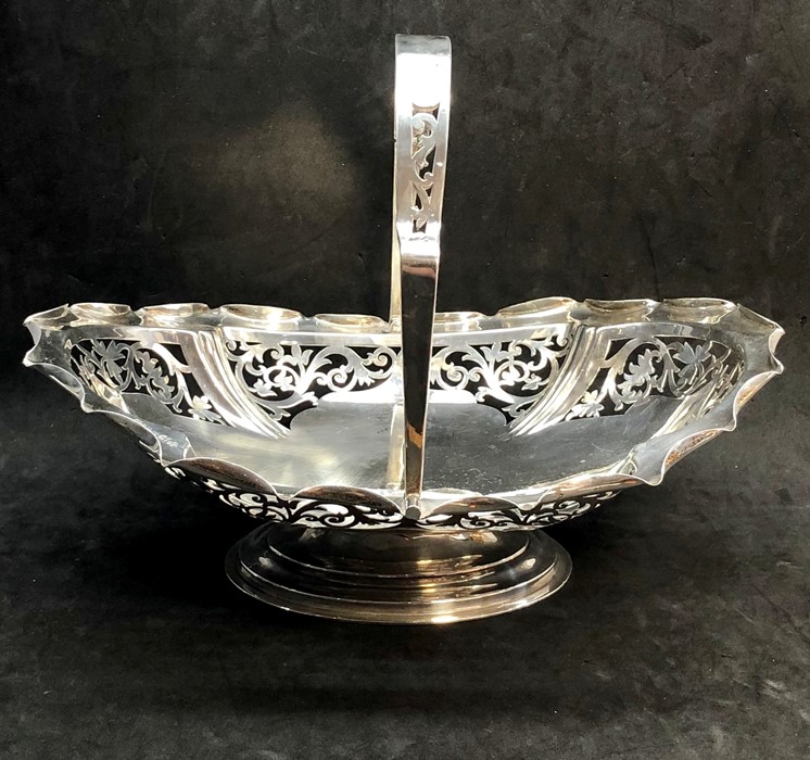 Pierced silver fruit basket Birmingham silver hallmarks weight 612g measures approx 30cm by 22cm wit - Image 2 of 5