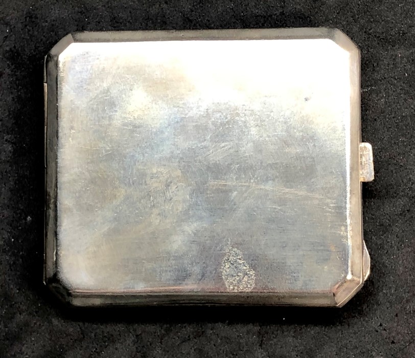 19th century silver plate and enamel cigarette case with an image of a horse in enamel measures app - Image 3 of 4