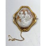 fine Victorian 15ct gold mounted cameo brooch brooch measures approx 65mm by 55mm age related light