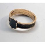 Victorian gold and enamel shield mourning ring with central enamel shield with hair around shank rea