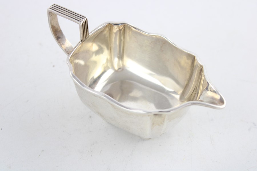 Vintage .925 silver cream jug with ball feet (102g) Items are in vintage condition